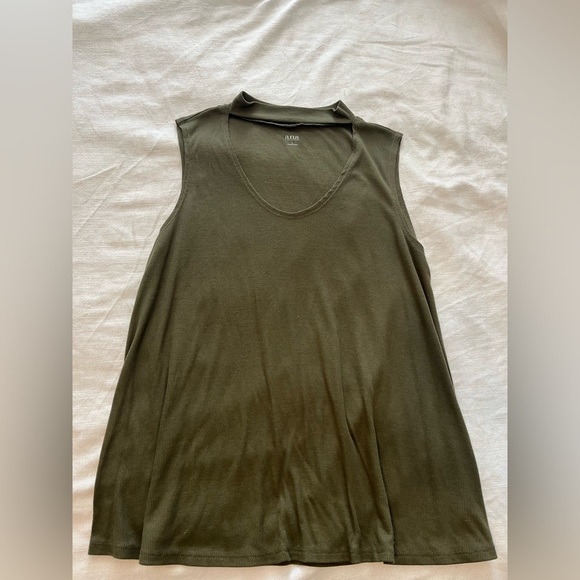 Olive Green Women’s Cut Out Tank Top Size L - Picture 1 of 2